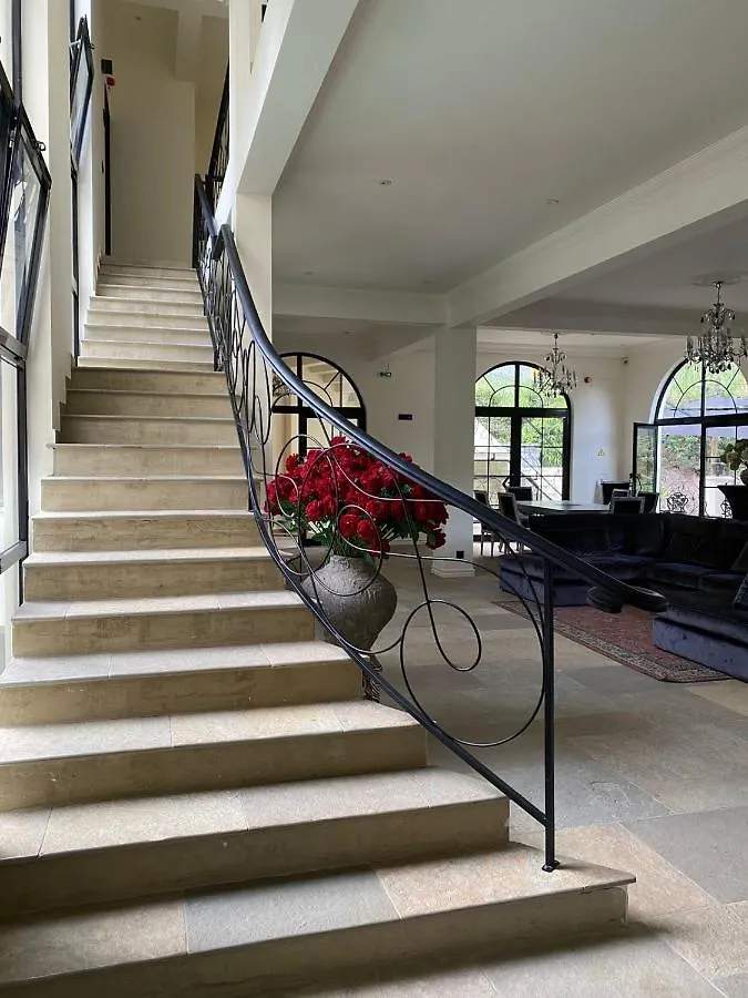 Hotel Chateau Georgette Pombas