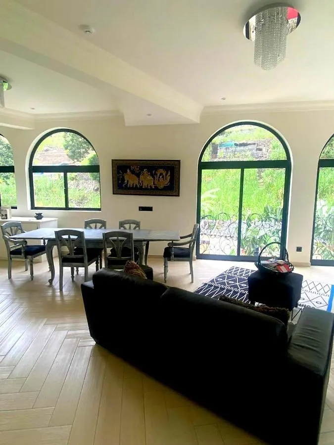Hotel Chateau Georgette Pombas