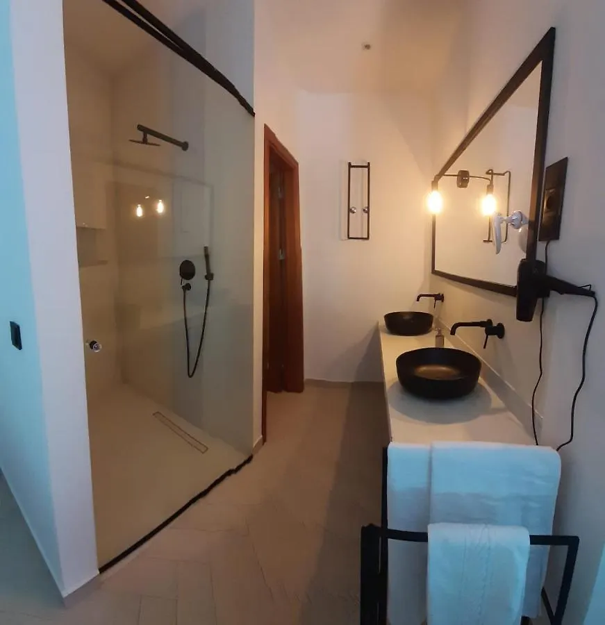 Hotel Chateau Georgette Pombas 0*,