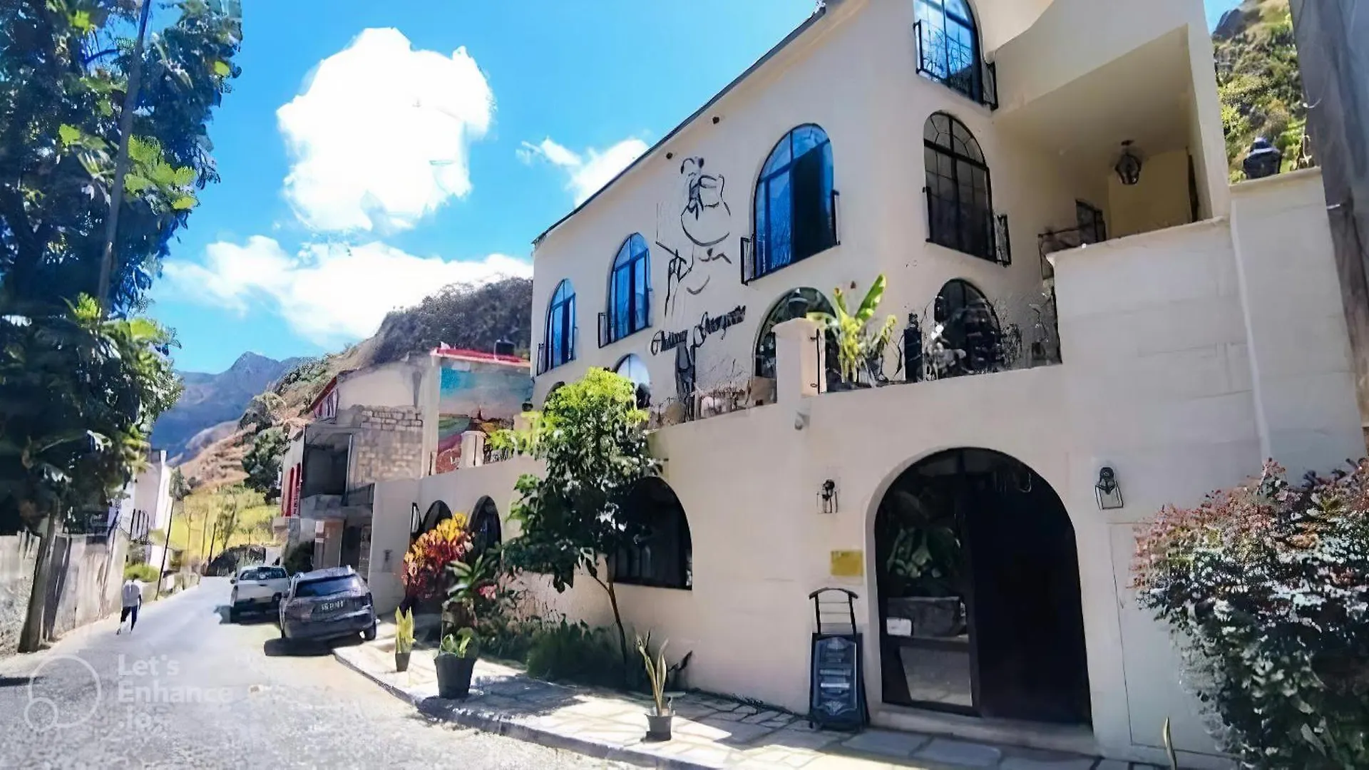 Hotel Chateau Georgette Pombas
